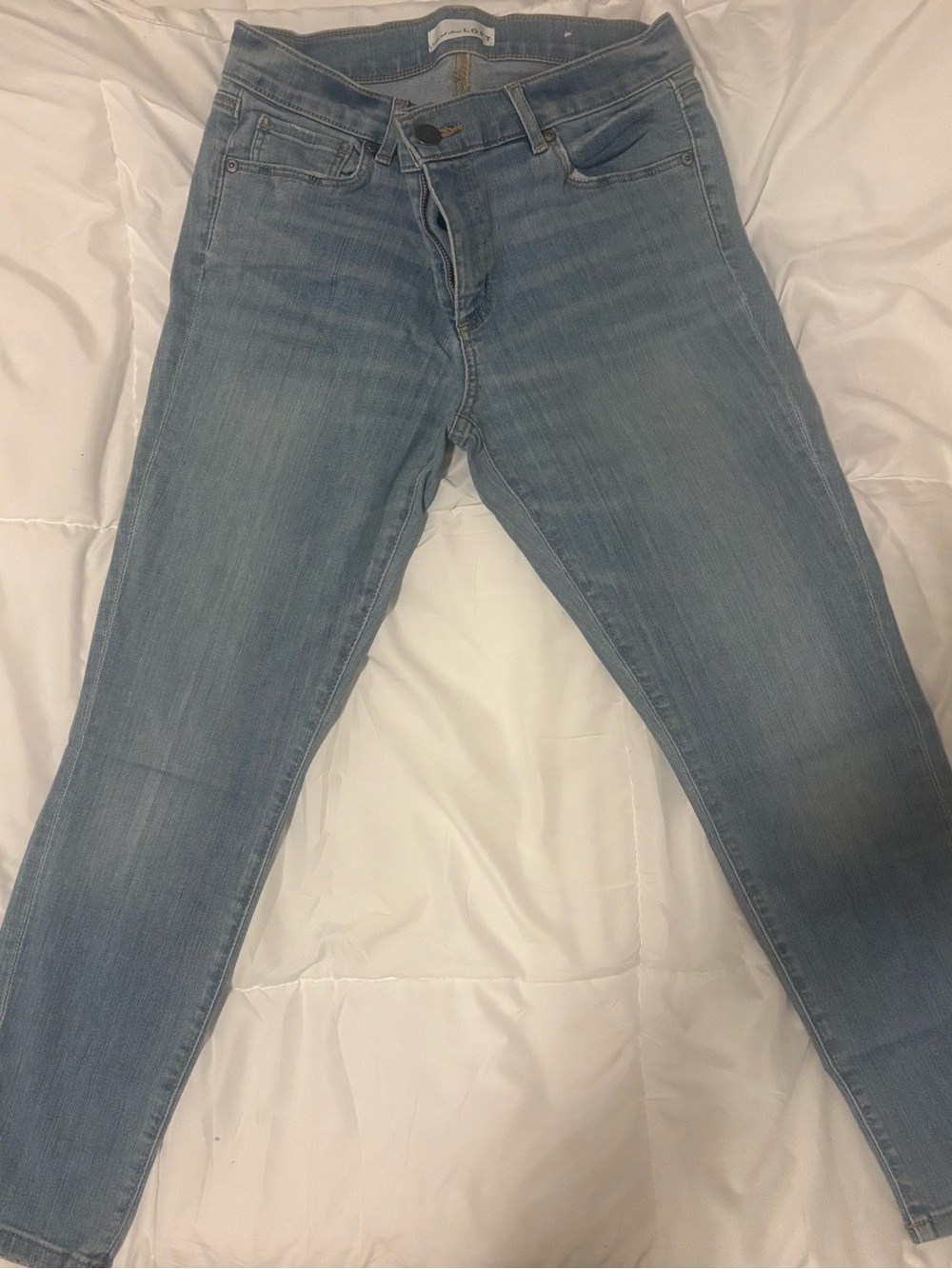 LOFT Light Blue Skinny Jeans - Women's